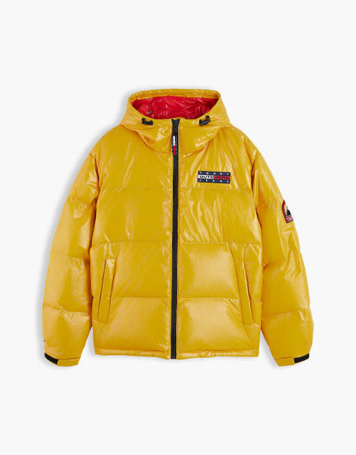 Tommy Jeans doudoune à capuche brillante alaska en jaune countryside, 6 de 7