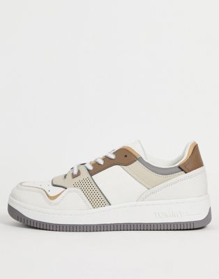 Tommy Jeans elevated basket trainers in beige and white