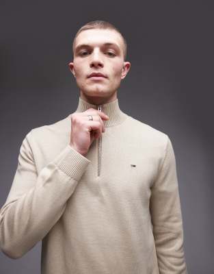 essential 1/4 zip sweater in beige-Neutral
