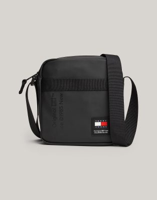 Tommy Jeans Essential Crossover Reporter Bag in Black