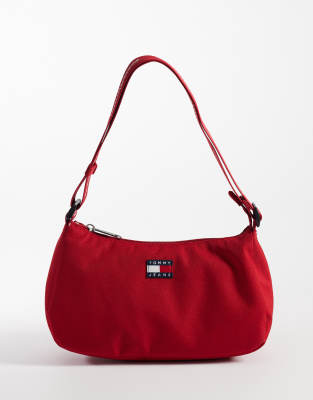 Tommy Jeans Essential Daily Shoulder Bag In Red