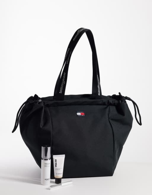 Tommy Jeans essential daily tote bag in black, 2 of 4