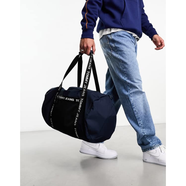 Tommy travel store bag