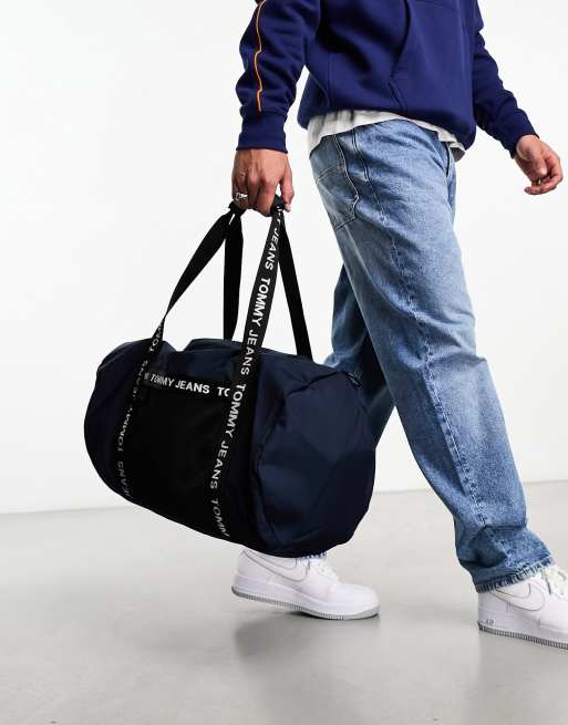 Tommy jeans duffle outlet bag