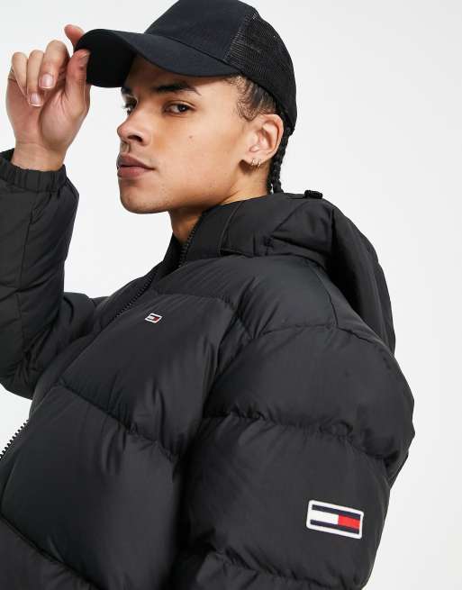 Tommy Jeans essential hooded puffer jacket in black | ASOS