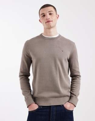 Tommy Jeans Essential Light Sweater In Brown