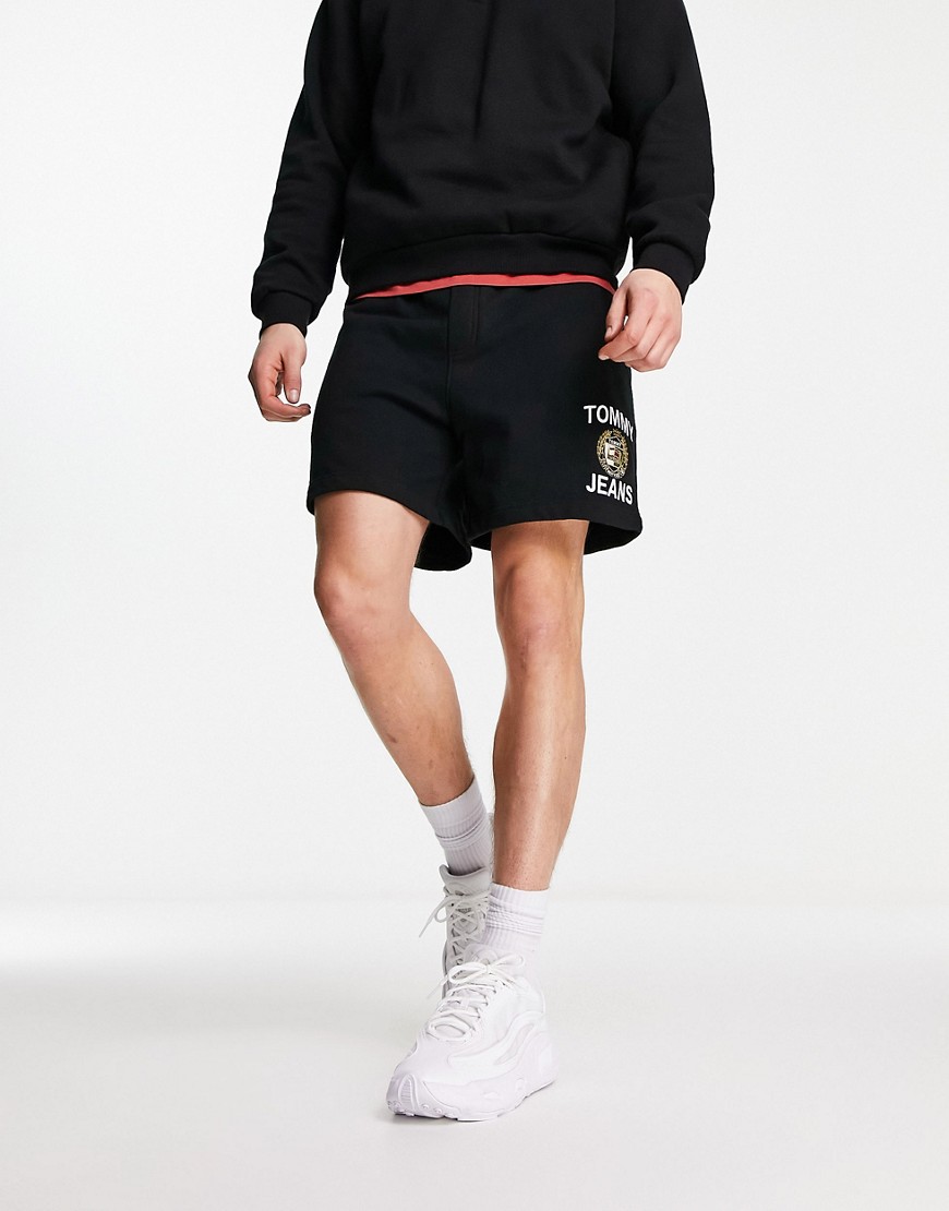 Tommy Jeans essential logo jersey shorts in black