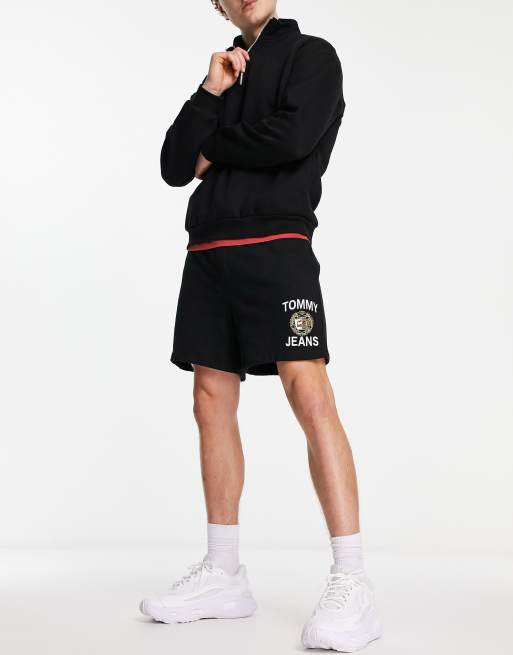 Tommy Jeans essential logo jersey shorts in black