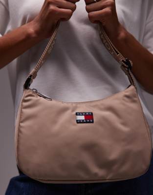 Tommy Jeans Essential Nylon Shoulder Bag In Neutral