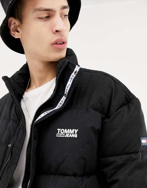 Tommy jeans essential puffer on sale jacket with logo in black