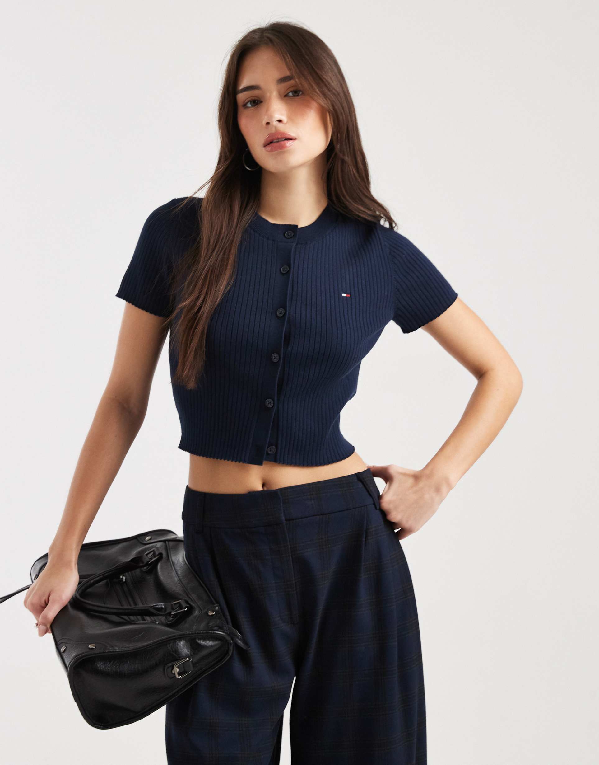 tommy jeans essential rib knit short sleeve cardigan in navy