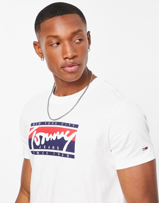 Tommy Jeans essential script logo t shirt slim fit in white