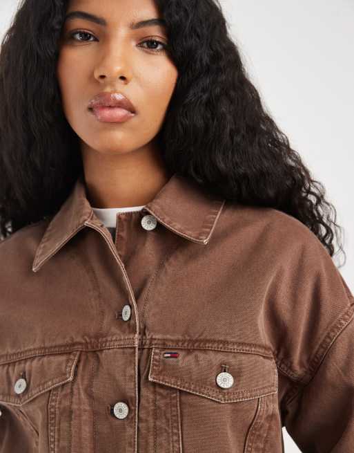 Tommy Jeans essential trucker jacket in brown, 3 of 4