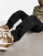 Thumbnail 3 van 4