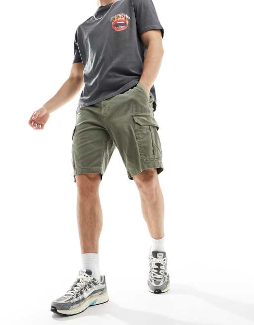 Tommy Jeans - Ethan - Cargoshort in olijfgroen