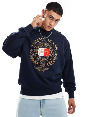 explorer luxe logo sweatshirt in navy