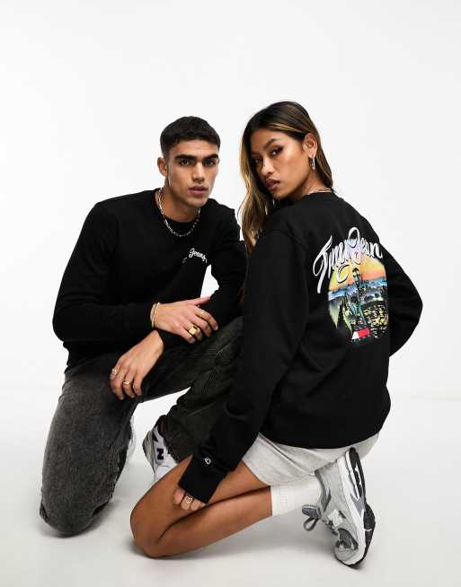 Tommy Jeans - Felpa unisex girocollo vestibilità classica nera con logo vintage e stampa di città