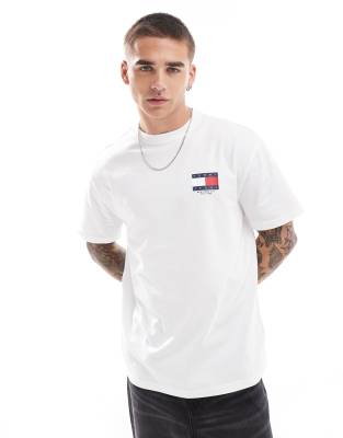 関税込み【  Jeans】logo back print t-shirt Tommy Jeans oversized logo back print t-shirt in white | ASOS