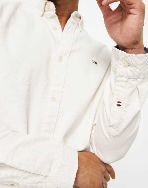 Tommy Jeans flag logo cord shirt in off white, 3 of 4