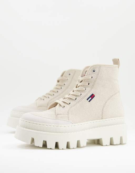 Tommy Jeans logo in boots beige | lace-up ASOS flag