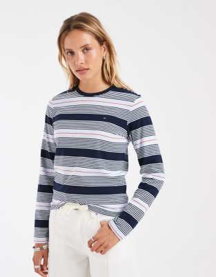 Tommy Jeans Flag Logo Long Sleeve T-shirt In Blue