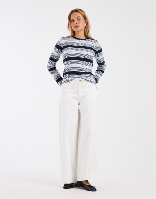 Tommy Jeans flag logo long sleeve T-shirt in blue striped print, 4 of 4