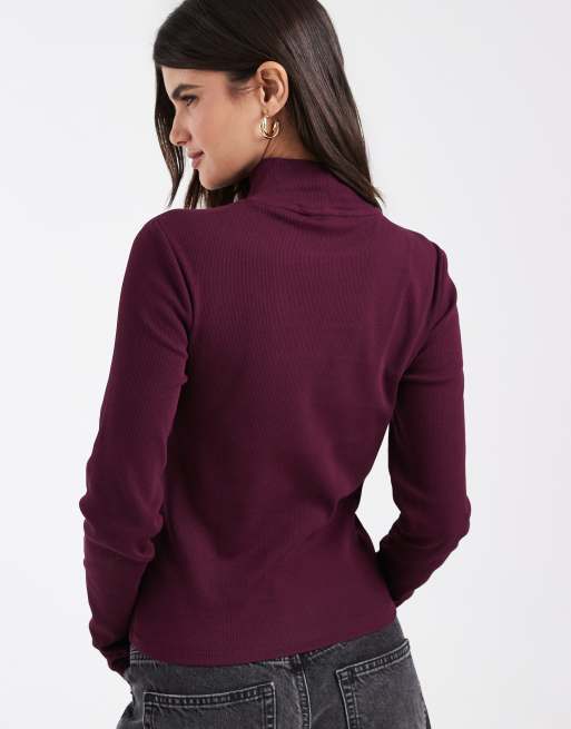 Tommy Jeans flag logo mock neck long sleeve t-shirt in burgundy, 4 of 4