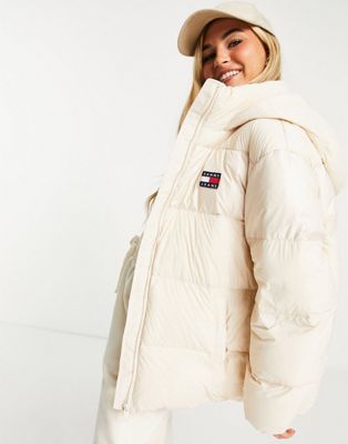 Tommy Jeans flag logo puffer hooded jacket in cream