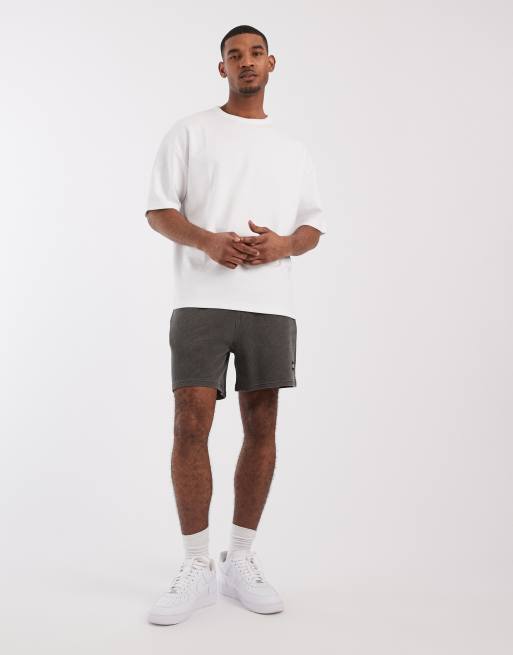 Tommy Jeans flag logo shorts in washed black, 3 of 5