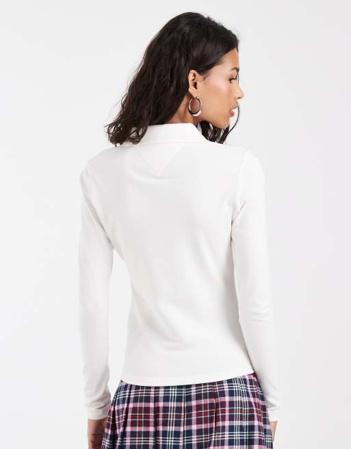 Tommy Jeans flag logo slim fit long sleeve polo shirt in white, 4 of 4