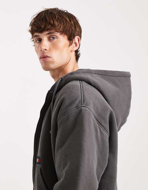 Tommy Jeans flag logo zip up hoodie in washed black , 3 of 5
