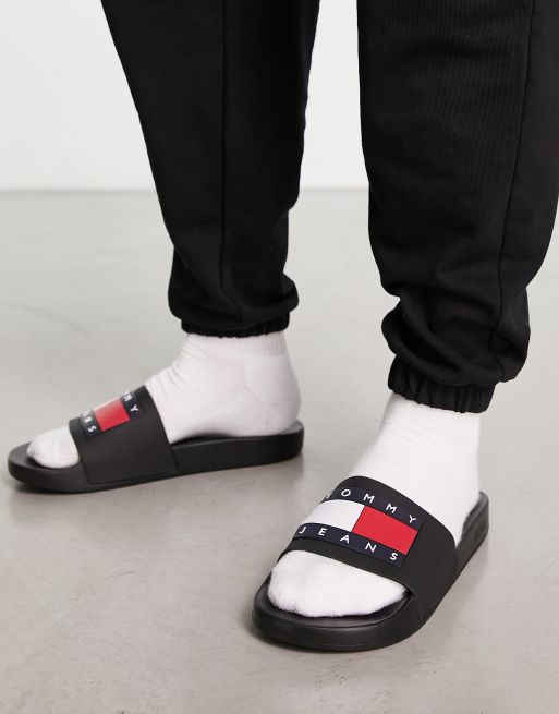 Tommy Jeans flag pool sliders in black