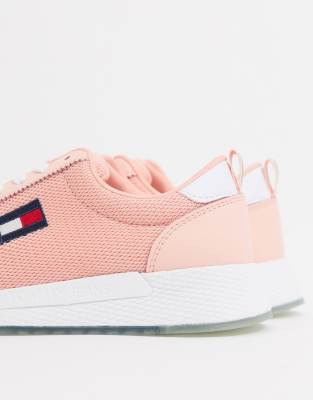 pink running trainers