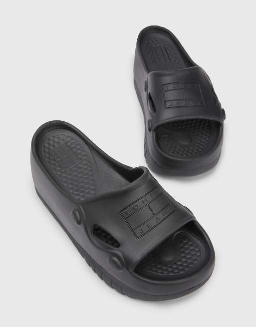 Tommy jean shop sliders