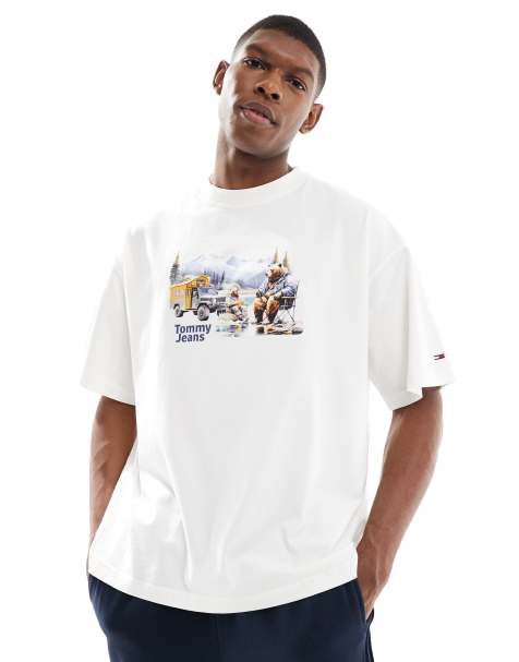Tommy Jeans - Fun Camping - Hvid T-shirt med grafisk print - view 1