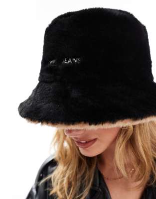 Tommy Jeans Fur Bucket Hat In Black
