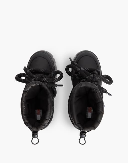Tommy Jeans gefütterte Plateau-Winterstiefel in Schwarz, 3 von 7