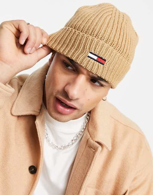 Tommy Jeans – Gerippte Basic-Mütze in Beige