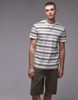 Tommy Jeans – Gestreiftes T-Shirt in Weiß mit Logo - view 1