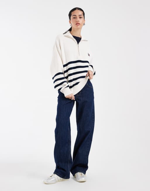 Tommy Jeans – Gräddvit, randig tröja med kort dragkedja vid halsen, 2 av 4