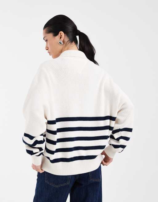 Tommy Jeans – Gräddvit, randig tröja med kort dragkedja vid halsen, 4 av 4