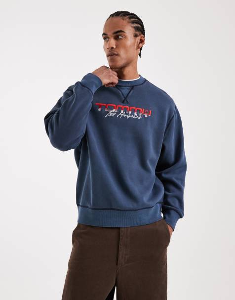 Tommy Jeans – Granatowa luźna bluza z okrągłym dekoltem, grafiką i efektem sprania - view 1