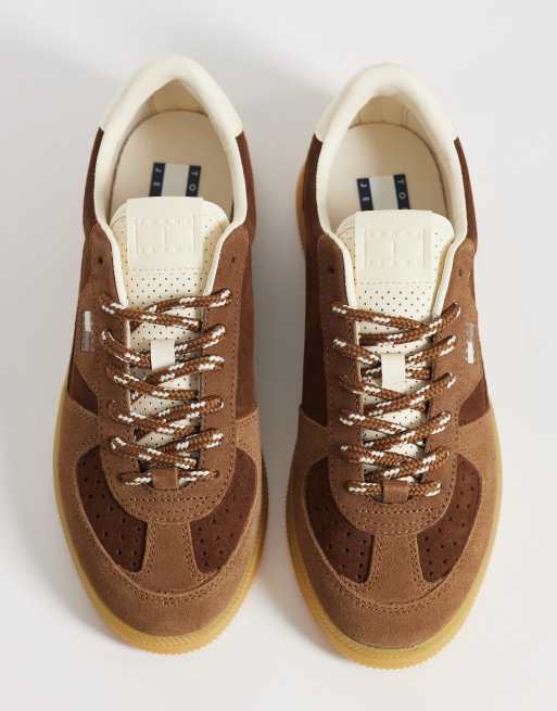 Tommy Jeans – Greenwich – Brązowe zamszowe buty sportowe, 2 z 5