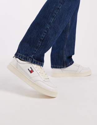 Tommy Jeans Greenwich Essential Logo Sneakers In White