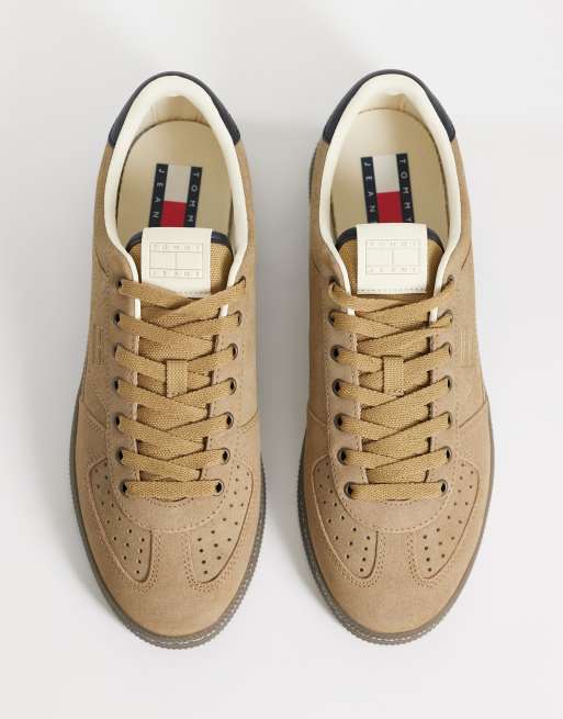 Tommy Jeans – Greenwich – Sneaker aus echtem Wildleder in Beige, 2 von 5