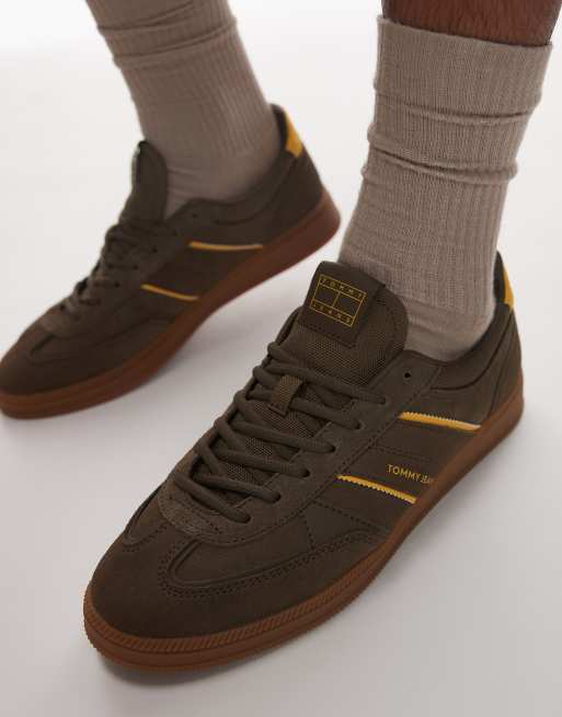 Tommy Jeans Greenwich sneakers in tan, 4 of 5