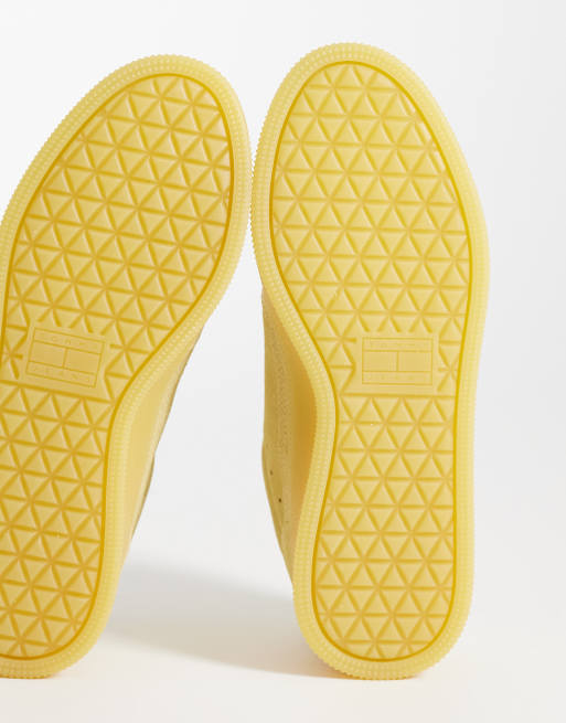 Tommy Jeans - Greenwich - Suède sneakers in lichtgeel, 3 van 5