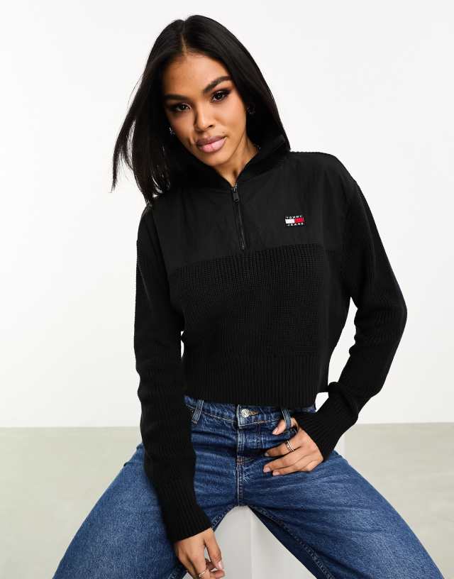 Tommy Jeans - half zip badge rib sweater in black