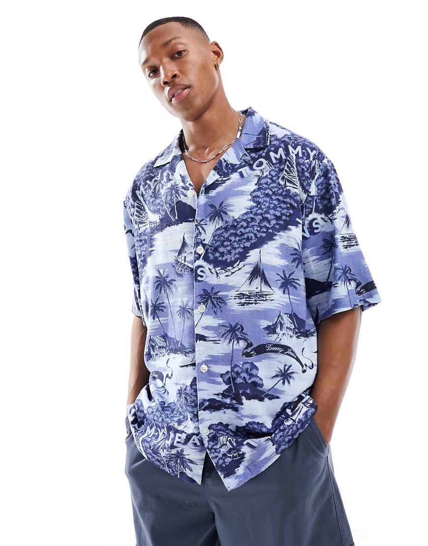 Tommy Jeans hawaiian camp shirt in blue