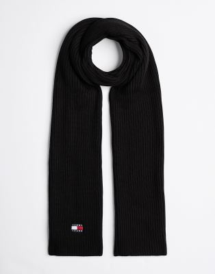 Tommy Jeans Heritage Badge Rib-Knit Scarf in Black